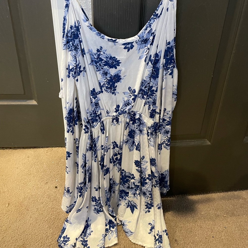 White Floral Dress Dainty Hooligan